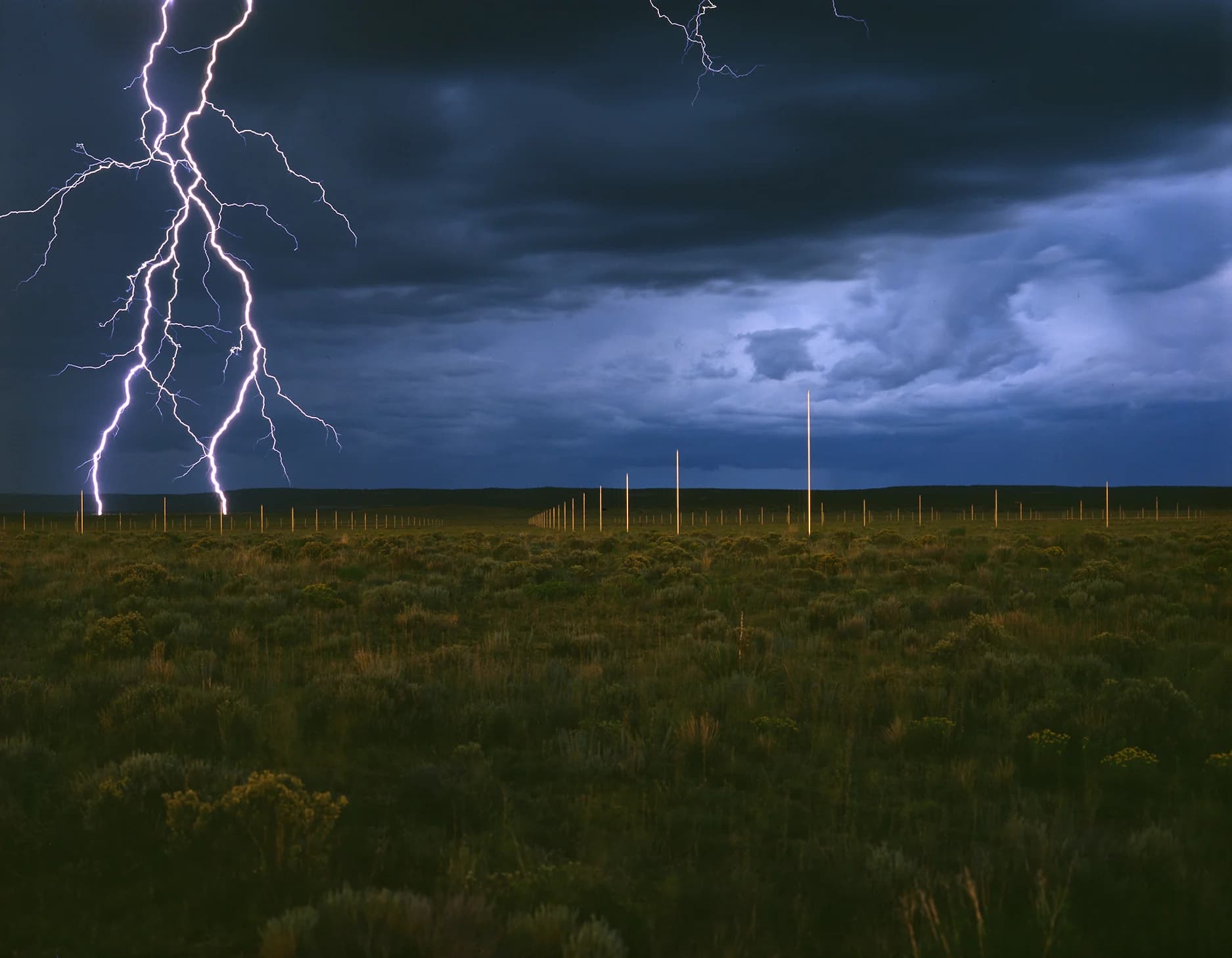 "The Lightning Field" – Walter De Maria (1977)